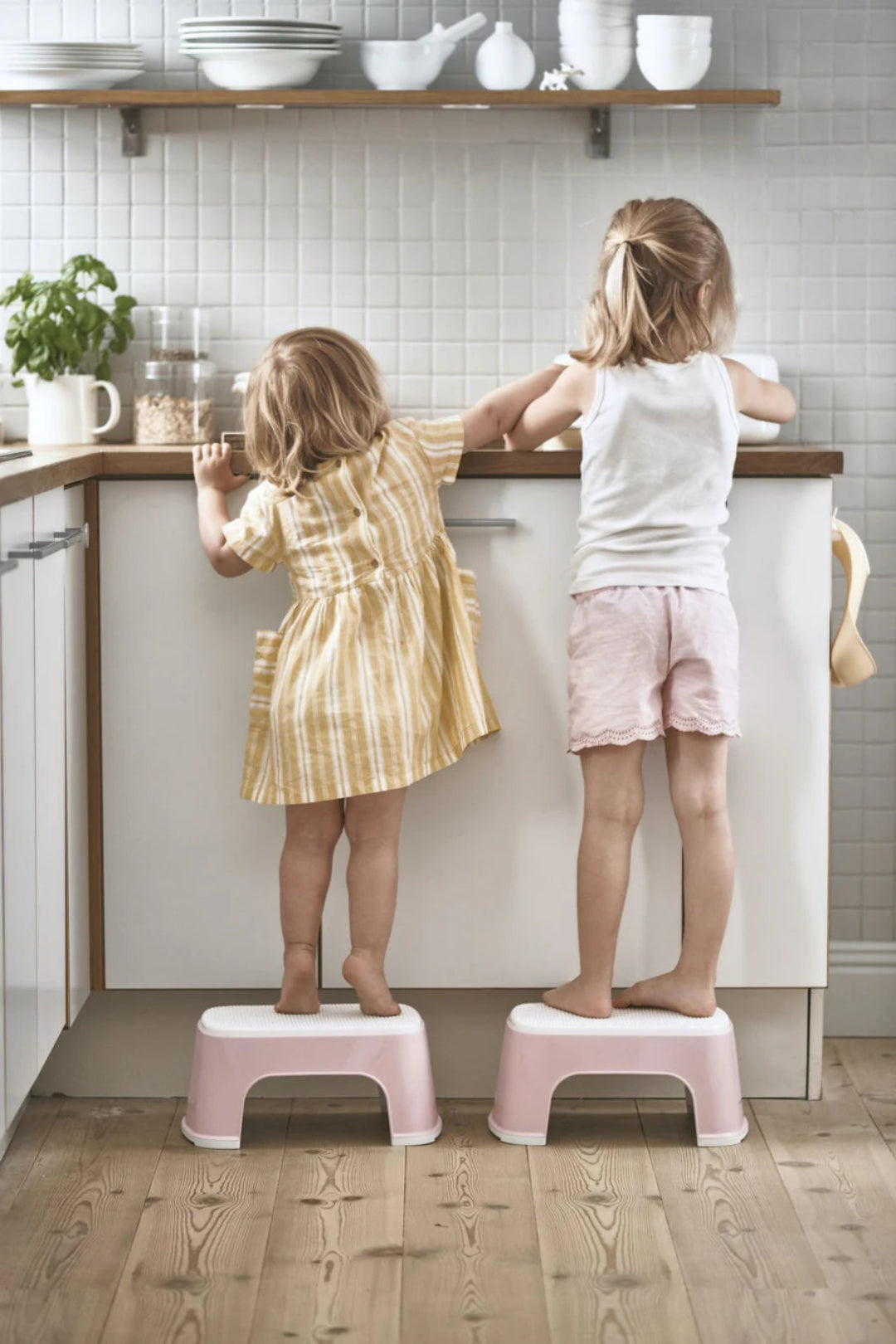 Step Stool-Powdwe Pink