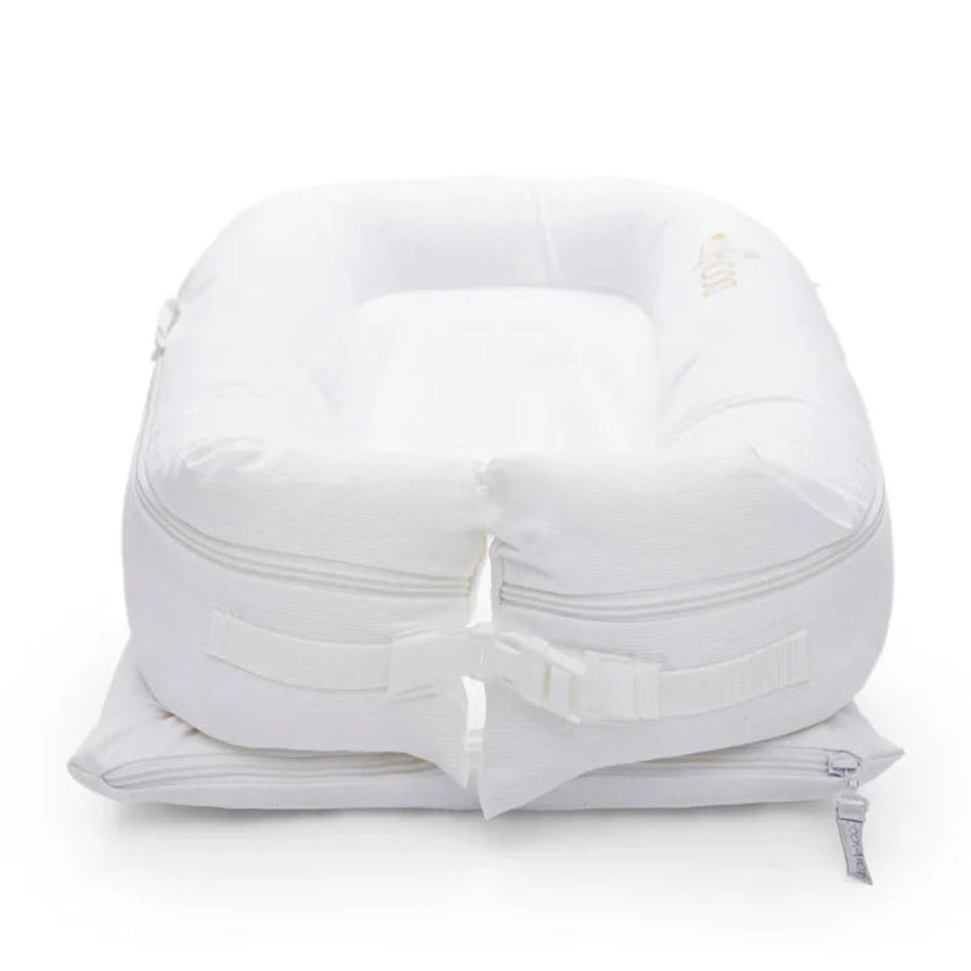 Deluxe+ Dock Prestine White - ( 0-8m )